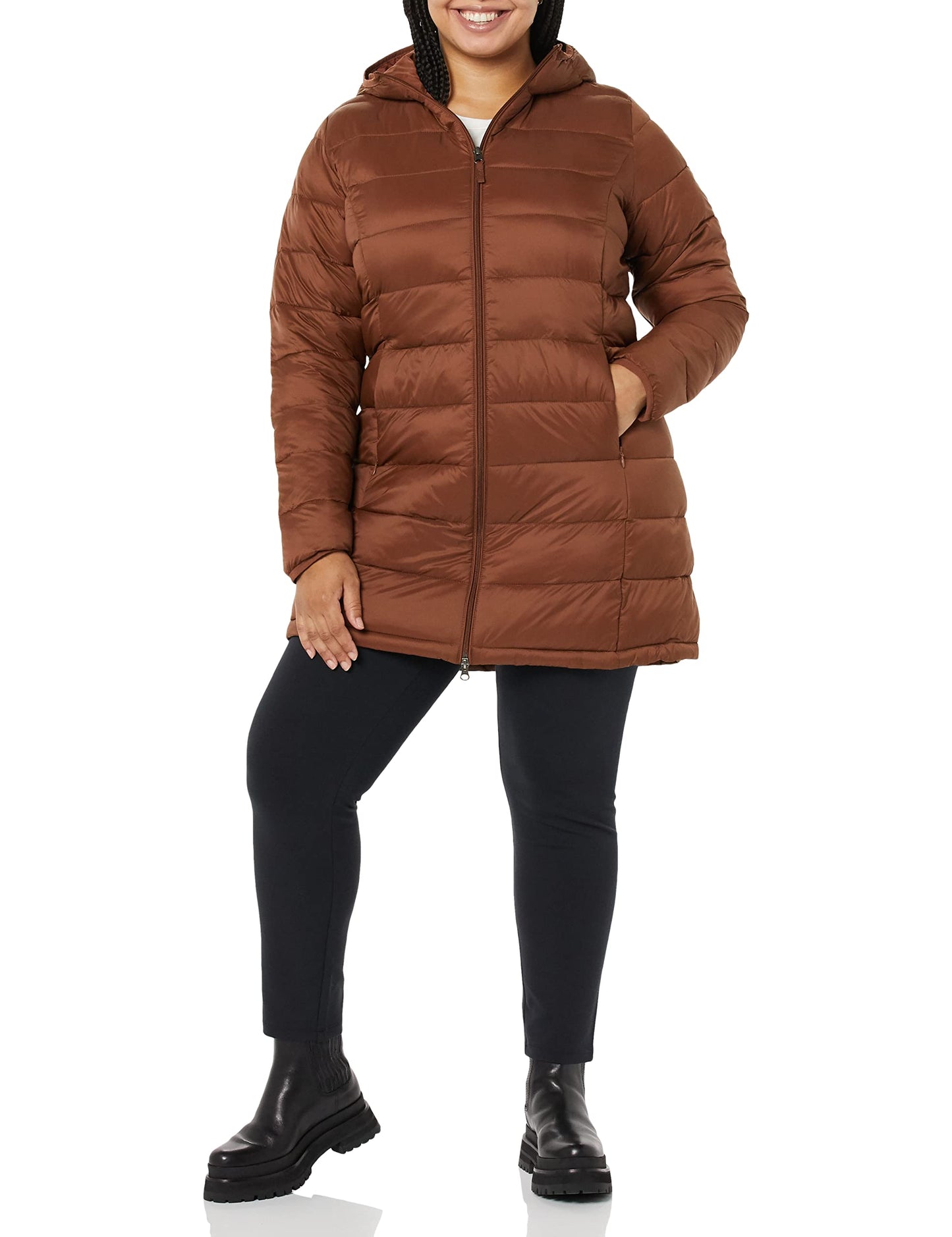 Amazon Essentials Women's Lightweight Water-Resistant Hooded Puffer Coat (Available in Plus Size)