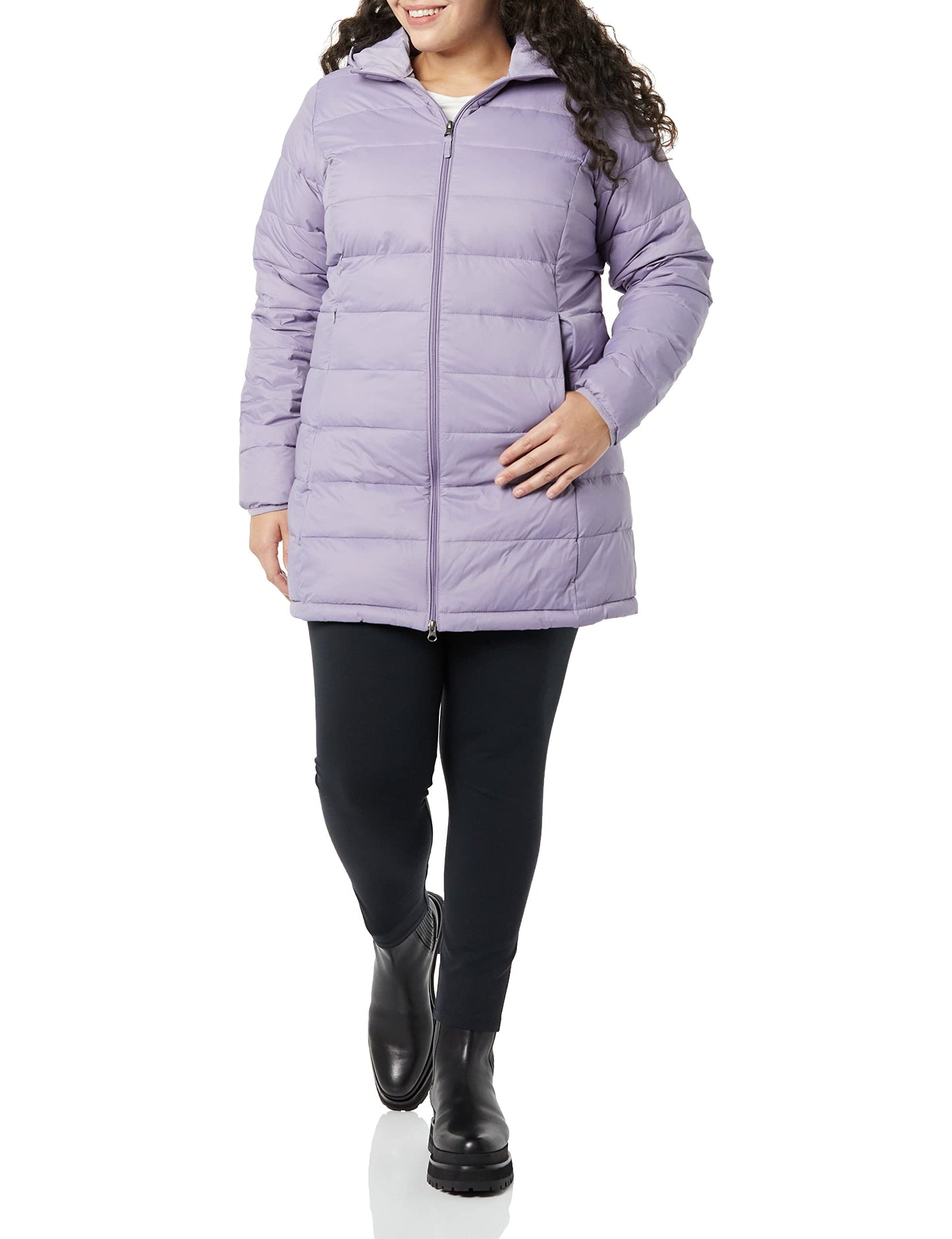 Amazon Essentials Women's Lightweight Water-Resistant Hooded Puffer Coat (Available in Plus Size)