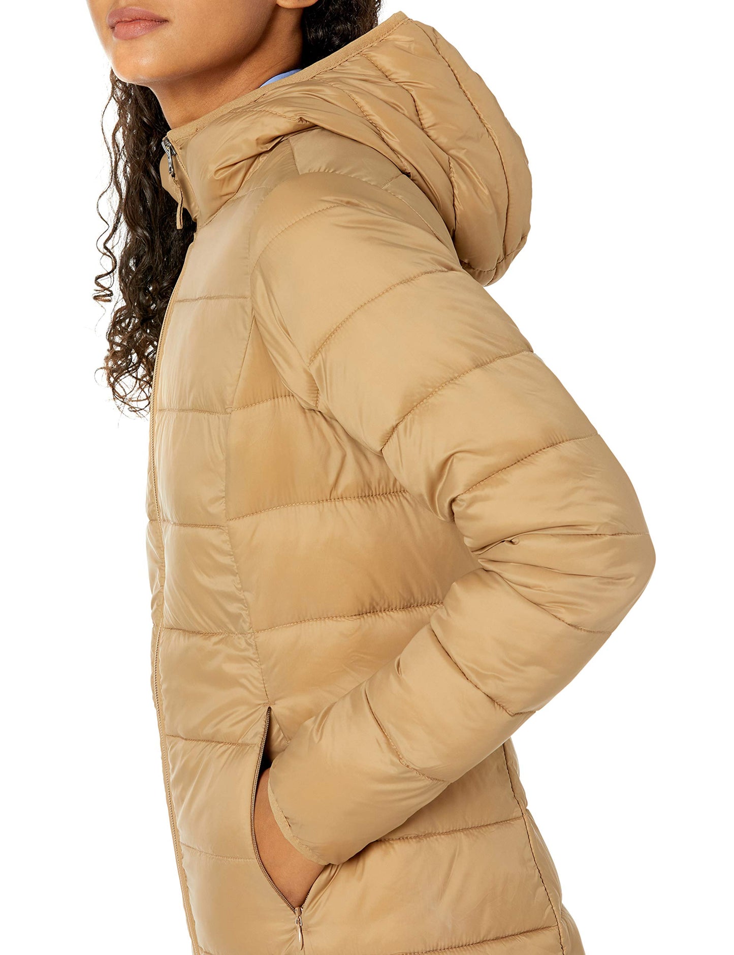 Amazon Essentials Women's Lightweight Water-Resistant Hooded Puffer Coat (Available in Plus Size)