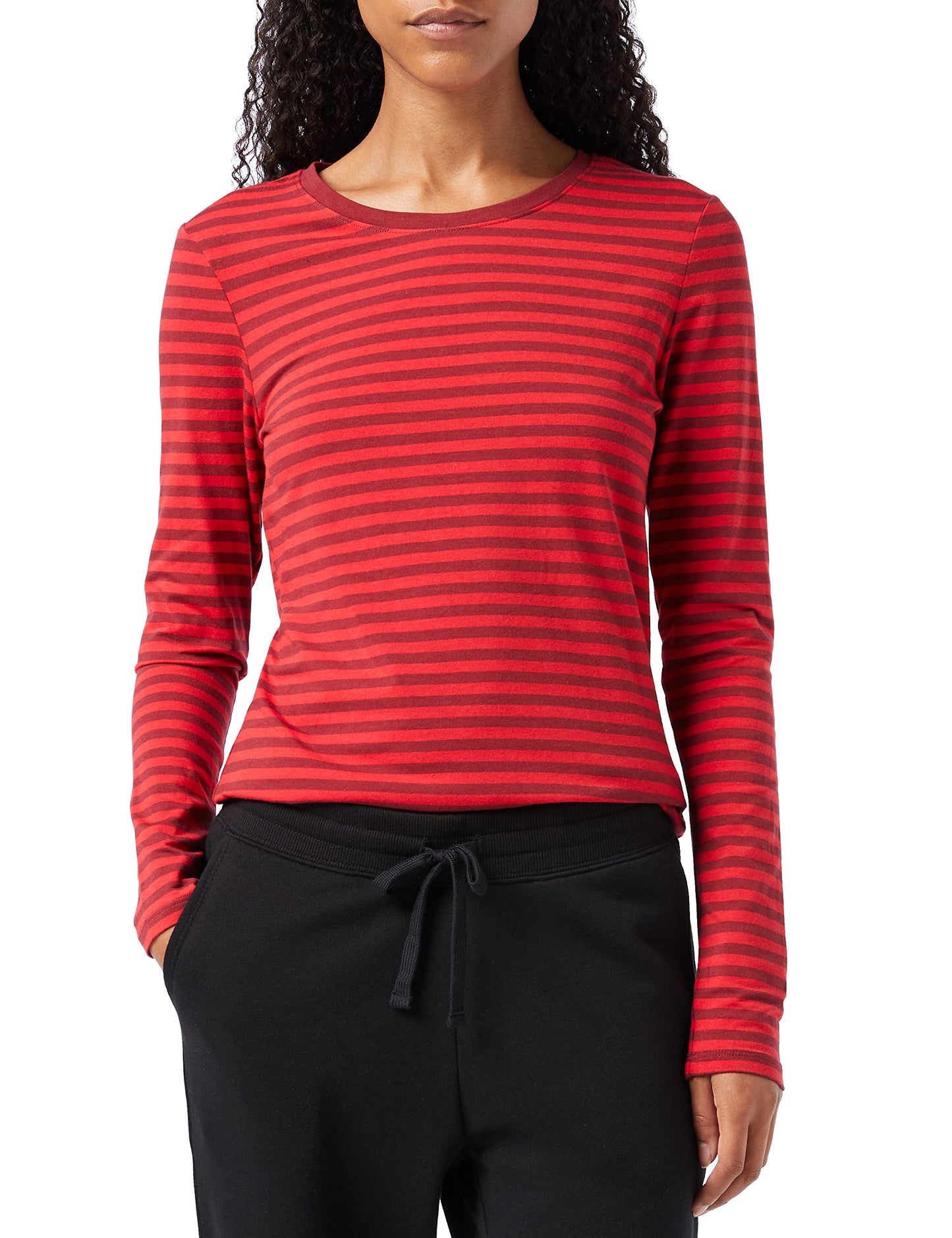 Amazon Essentials Women's Classic-Fit Long-Sleeve Crewneck T-Shirt (Available in Plus Size)