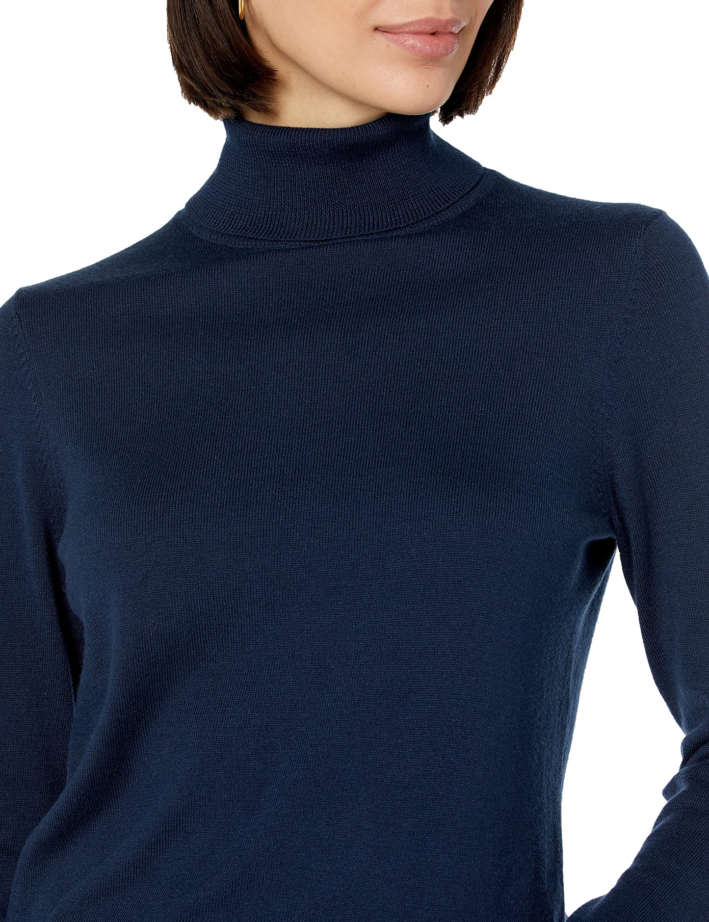 Amazon Essentials Women's Classic-Fit Lightweight Long-Sleeve Turtleneck Sweater (Available in Plus Size)