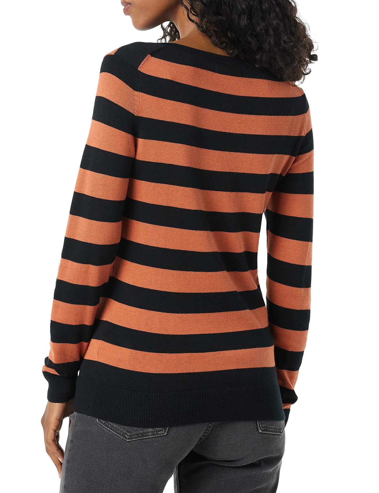 Amazon Essentials Women's Long-Sleeve Lightweight Crewneck Sweater (Available in Plus Size)