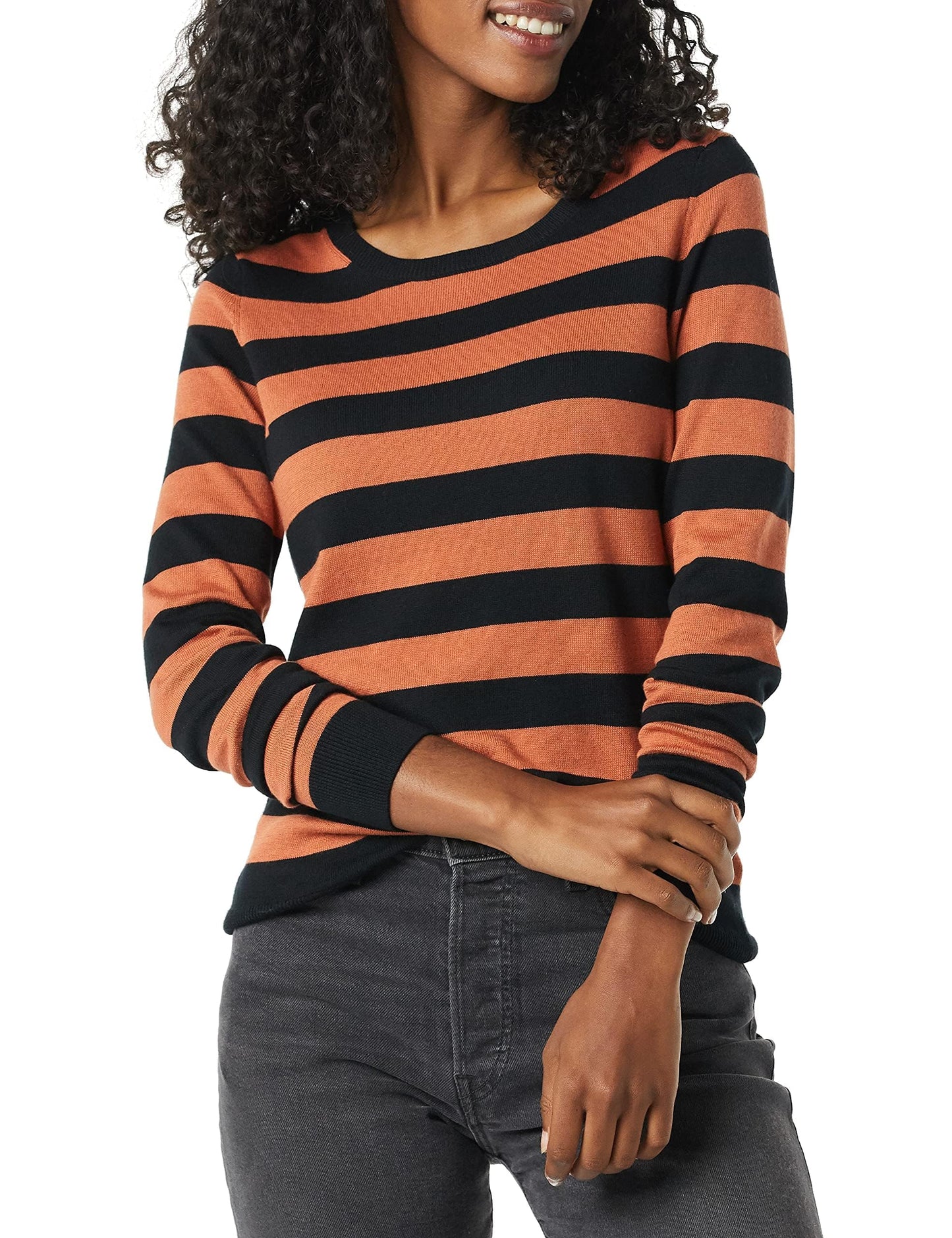 Amazon Essentials Women's Long-Sleeve Lightweight Crewneck Sweater (Available in Plus Size)